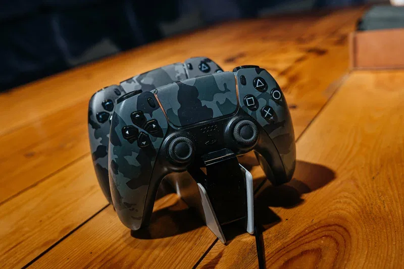 Джойстики PlayStation готовы к игре